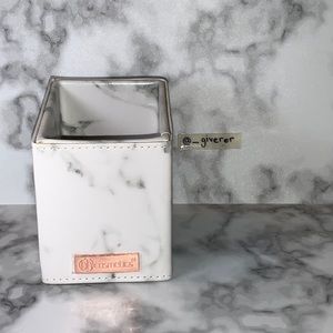 Marble Faux Leather BH Cosmetics Angled Brush Holder - Marble